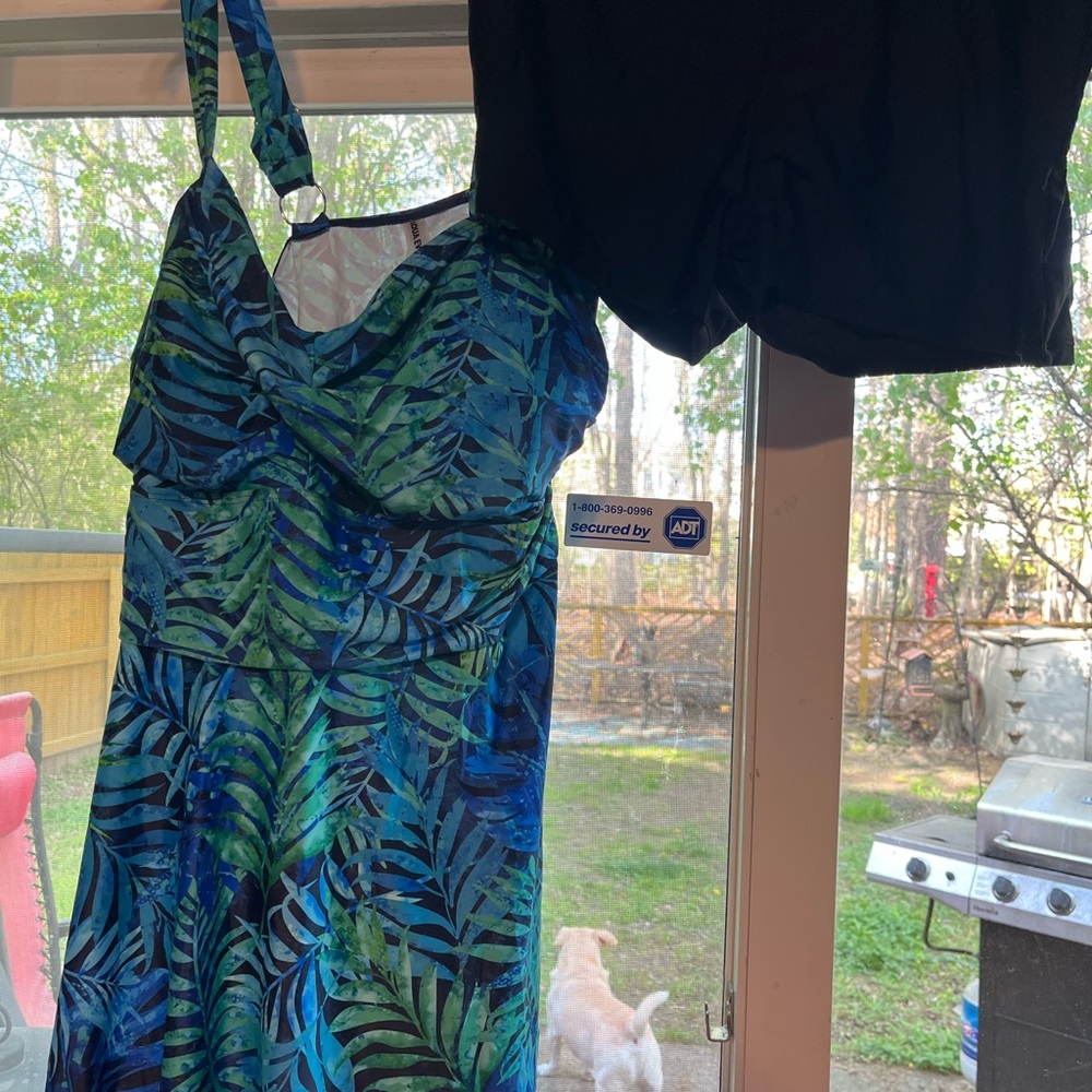NWT 22W Aqua Eve Tankini. A perfect blue/green, supportive, & slimming tankini! - Picture 5 of 9